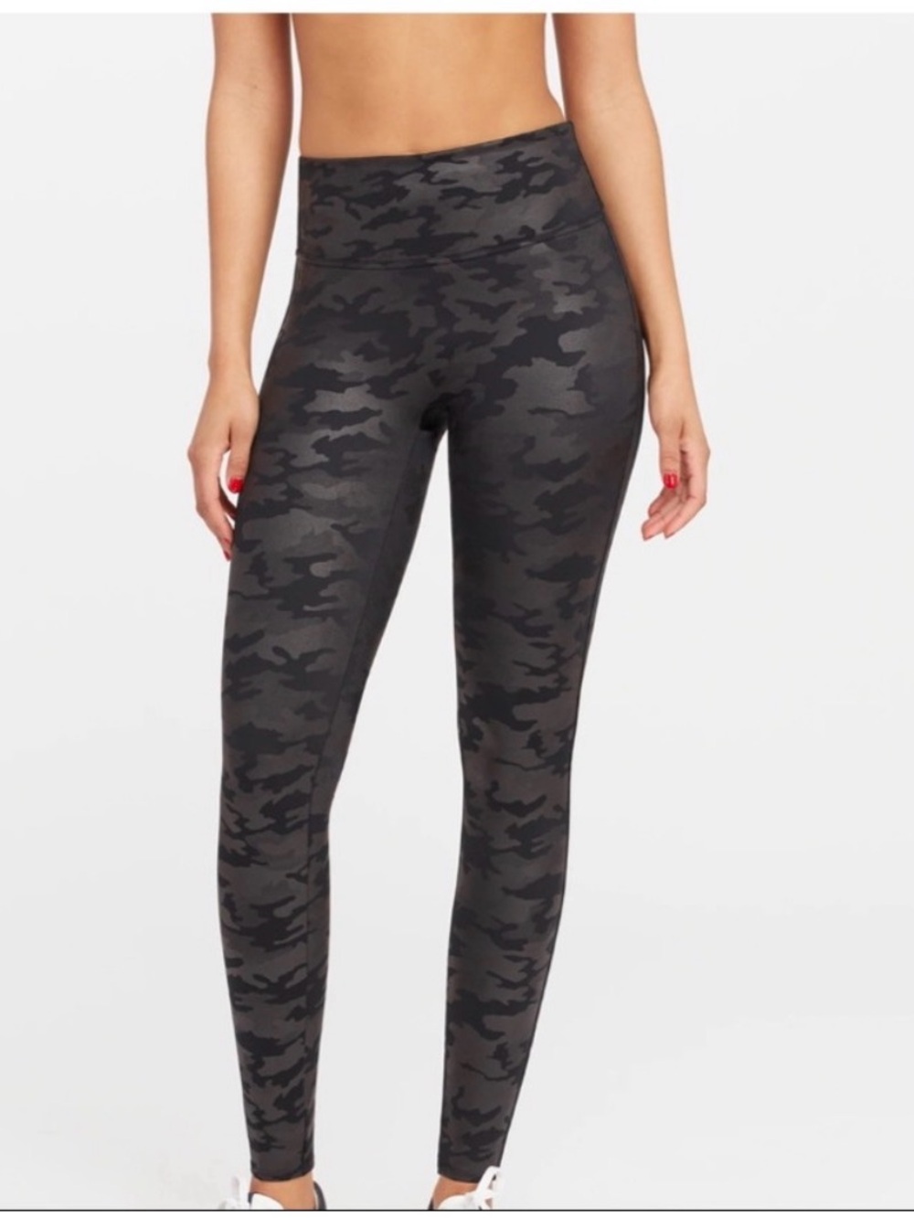 Spanx Faux Leather Leggings in
Matte Black Camo Large